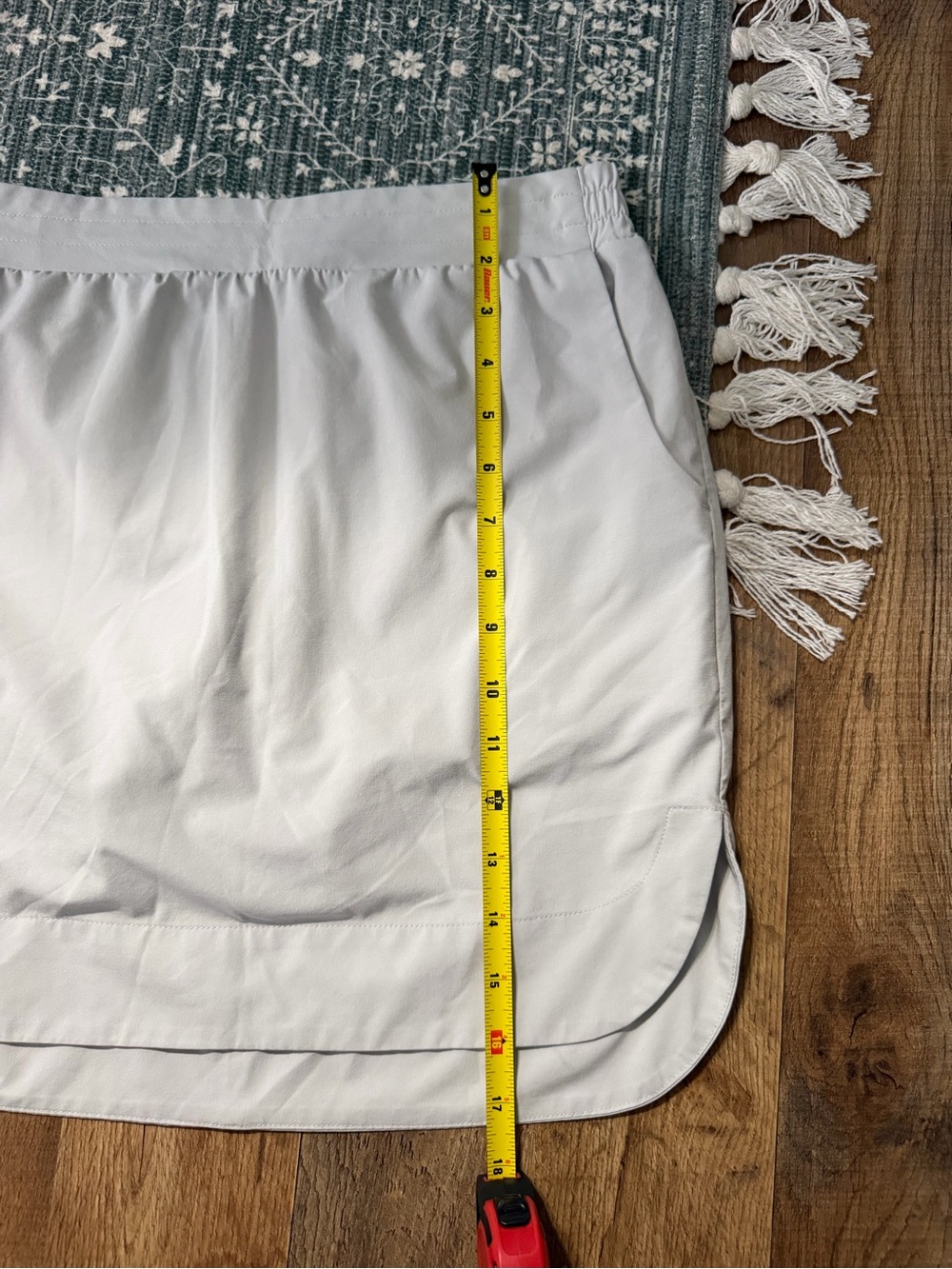 Athleta Light Gray Pull-On Athletic Skort with Inner Liner Skirt Small - Picture 5 of 6